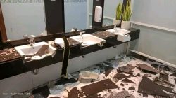 Gempa M 6,7 Guncang Sigi–Palu, Kantor Pemerintah Rusak, Plafon Ambruk dan Kaca Pecah 3 TUTURPEDIA - Gempa M 6,7 Guncang Sigi–Palu, Kantor Pemerintah Rusak, Plafon Ambruk dan Kaca Pecah