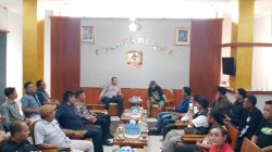 Audiensi Pekerja Seni Berbuah Aturan Baru, Kapolres Blora Tegaskan Soal Keamanan dan Jam Pentas 7 TUTURPEDIA - Audiensi Pekerja Seni Berbuah Aturan Baru, Kapolres Blora Tegaskan Soal Keamanan dan Jam Pentas