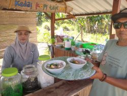 Es Campur Jadul Tepi Kali Megalrejo, Sajian Segar yang Bangkitkan Nostalgia Warga Cepu