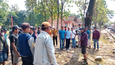 Save Kang Peyek! DPRD Blora Mujoko Sebut Kasus Murni Miskomunikasi, Minta Diselesaikan Bijak! 9 TUTURPEDIA - Save Kang Peyek! DPRD Blora Mujoko Sebut Kasus Murni Miskomunikasi, Minta Diselesaikan Bijak!