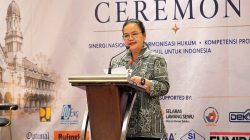 Wali Kota Agustina Wilujeng Bawa Semarang Raih Penghargaan Kota Terandal PAPTI Award 2026, Tegaskan Komitmen Keselamatan dan Strategi Penguatan PAD 4 TUTURPEDIA - Wali Kota Agustina Wilujeng Bawa Semarang Raih Penghargaan Kota Terandal PAPTI Award 2026, Tegaskan Komitmen Keselamatan dan Strategi Penguatan PAD