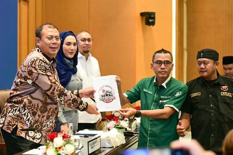 TUTURPEDIA - Diterima DPR RI, Forum Komunikasi Rakyat Pati Sampaikan Percepat RUU Perampasan Aset