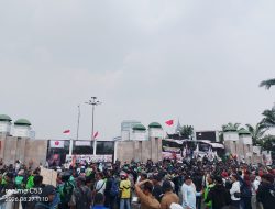 Ojol Kecewa Massa Pati Tinggalkan DPR: “Solidaritas Bukan Sekadar Datang, Lalu Pulang!