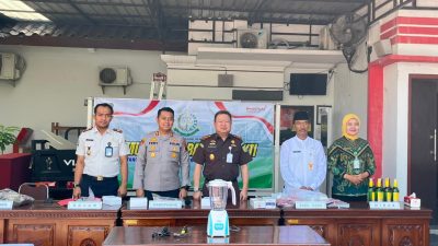 Hadiri Pemusnahan Barbuk, Karutan Baru Rembang Perkuat Sinergi 9 TUTURPEDIA - Hadiri Pemusnahan Barbuk, Karutan Baru Rembang Perkuat Sinergi