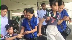 Tragedi MBG di Karo: Febiola Kehilangan 70 Persen Ingatan, Keluarga Kini Terjerat Beban Biaya Pengobatan 3 TUTURPEDIA - Tragedi MBG di Karo: Febiola Kehilangan 70 Persen Ingatan, Keluarga Kini Terjerat Beban Biaya Pengobatan
