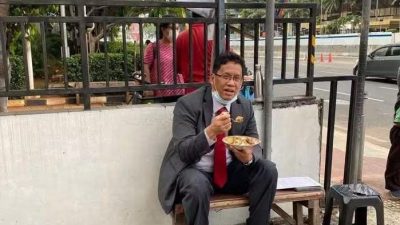 TUTURPEDIA - Purbaya Dicopot dari Kursi Menteri Keuangan, Suahasil Nazara Resmi Jadi Bendahara Negara