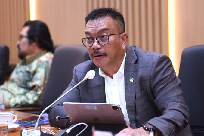 TUTURPEDIA - Akreditasi Paripurna Dipertanyakan! Edy Wuryanto: 82 Persen RS Dapat Predikat Tinggi, Mutu Pasien Masih Bermasalah!