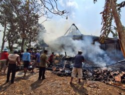 Gotong Royong Warga Selamatkan Rumah Maryoto dari Kebakaran, Kerugian Ditaksir Rp50 Juta.