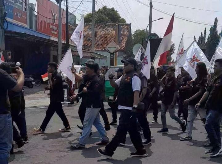 TUTURPEDIA - Lelang Tanah di Desa Berbak Dipersoalkan, GRIB Jaya Blora Minta PNM Buka Dokumen dan Mekanisme
