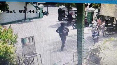 TUTURPEDIA - CCTV Rekam Dugaan Pencurian Motor di TKP Bank BMA Pudak Blora, Warga Diminta Bantu Ungkap Pelaku