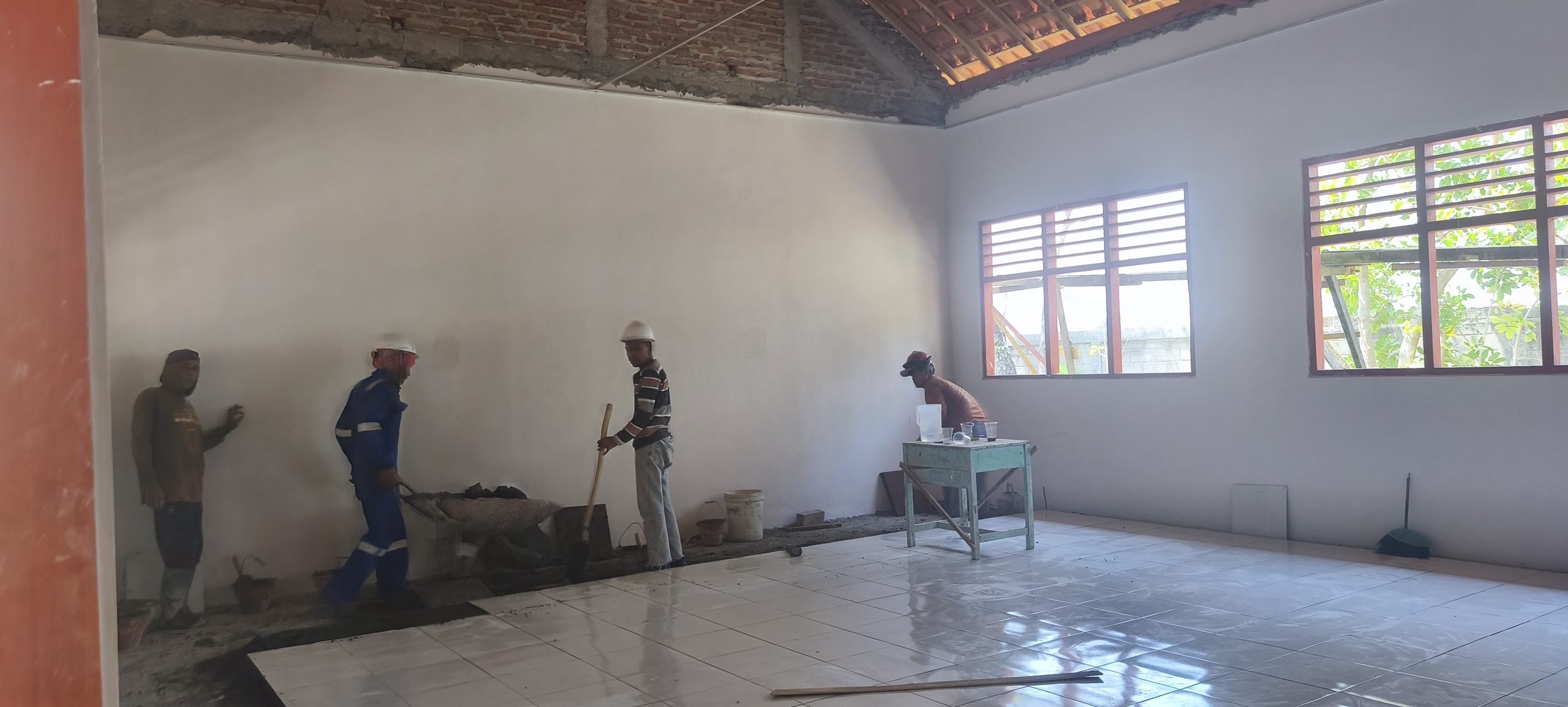 TUTURPEDIA - Dua Tahun Menanti, Wali Murid SMPN 1 Sambong Blora Sambut Revitalisasi Sekolah Rp1,9 Miliar