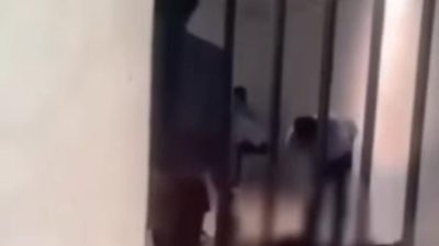 Viral Video Pria Dicambuk di Kantor KPPG Bogor, Pimpinan SPPI Dipanggil 9 TUTURPEDIA - Viral Video Pria Dicambuk di Kantor KPPG Bogor, Pimpinan SPPI Dipanggil