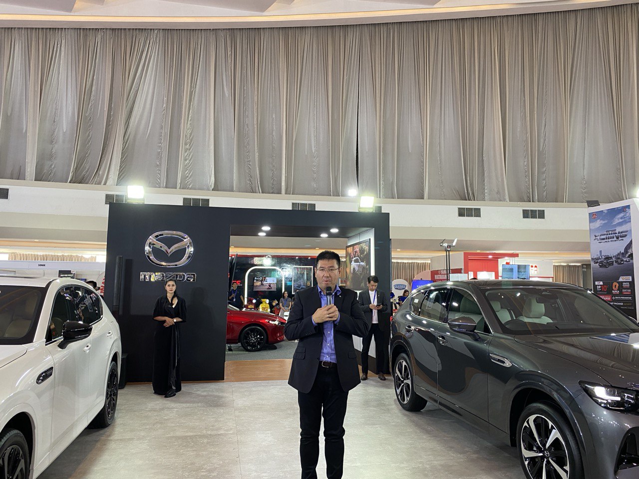 Mazda Indonesia membuat pengunjung terpukau di GIIAS Semarang 2023. FOTO: Dok. Tuturpedia