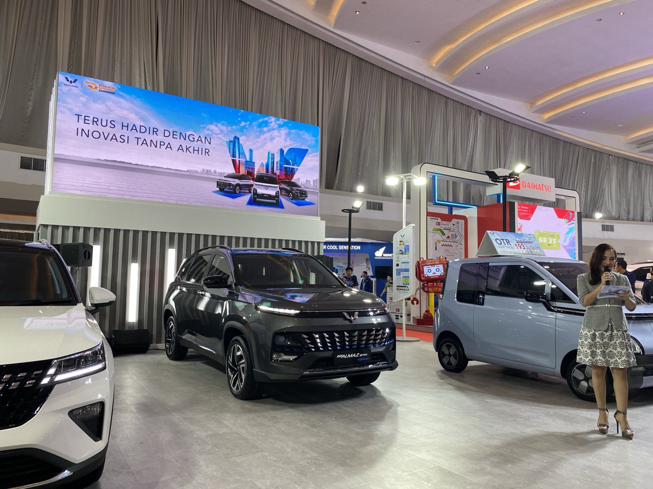 Luncurkan New Almaz RS di GIIAS Semarang 2023, Wuling patok harga Rp 400 jutaan. FOTO: Dok. Tuturpedia