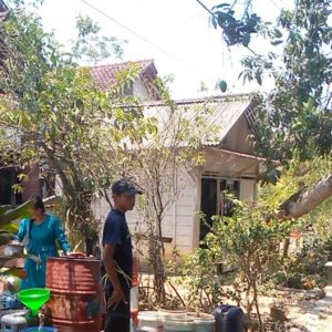 Dukuh Gosten Alami Kekeringan, Alumni SMAN 1 Blora Angkatan 98 Kembali Bantu Distribusi Air Bersih