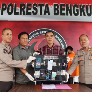 Berencana Mau Nikah, Pasangan Kekasih Ini Malah Dibekuk Polisi Karena Penyalahgunaan Narkoba