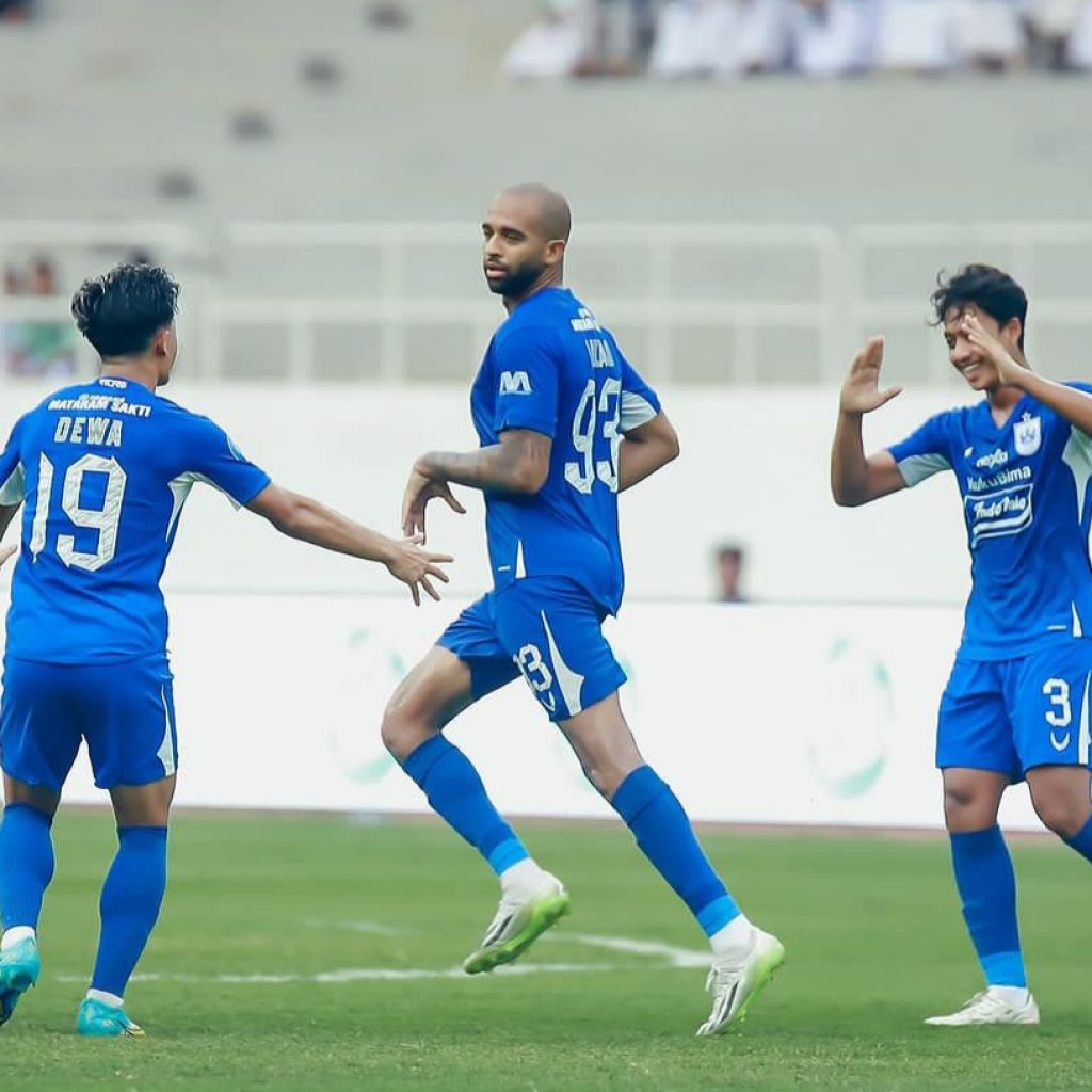 PSIS mampu taklukkan Persita. Foto: Istimewa