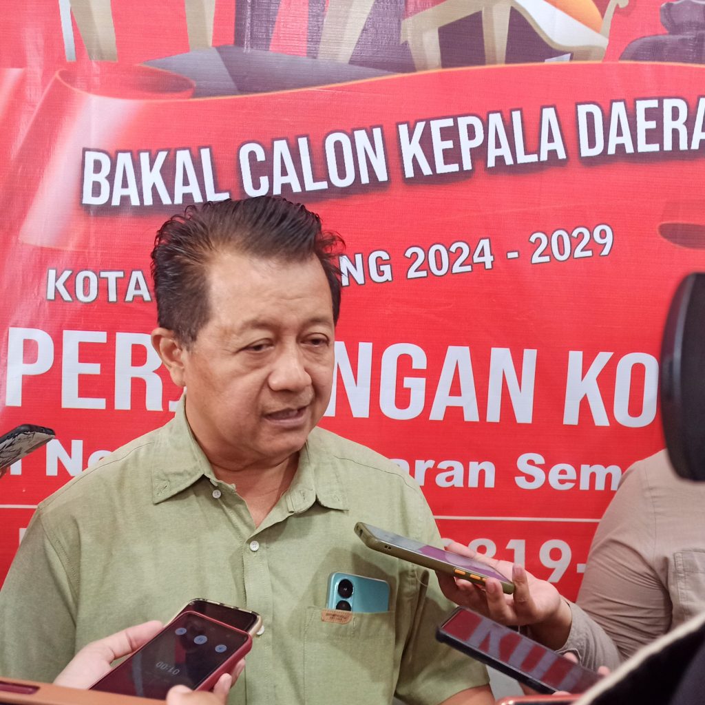 TUTURPEDIA - Ambil Formulir Bakal Calon di Pilkada 2024, Mantan Kasatpol PP Kota Semarang Beberkan 3 Visi Misinya