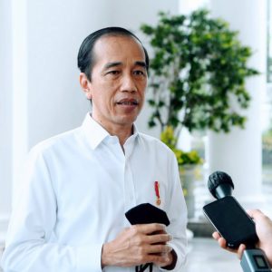 Korban Banjir Bandang di Sumatera Barat Capai 50 Orang, Jokowi Sampaikan Alasan Belum Bisa Berkunjung