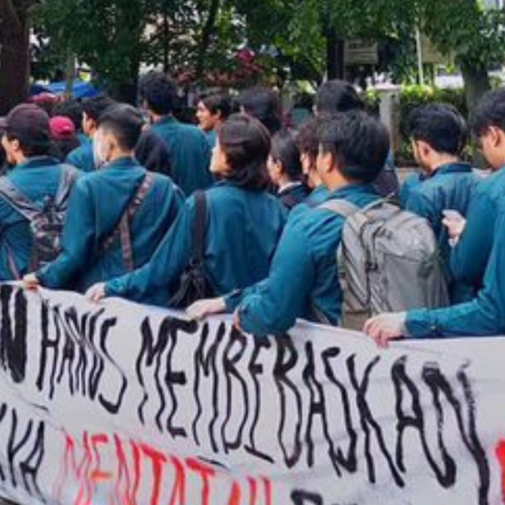 Kebijakan Pembayaran UKT Melalui Pinjaman Online Tuai Aksi Protes Mahasiswa ITB