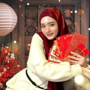 Unggah Foto Rayakan Imlek, Inara Rusli Ungkap Alasannya