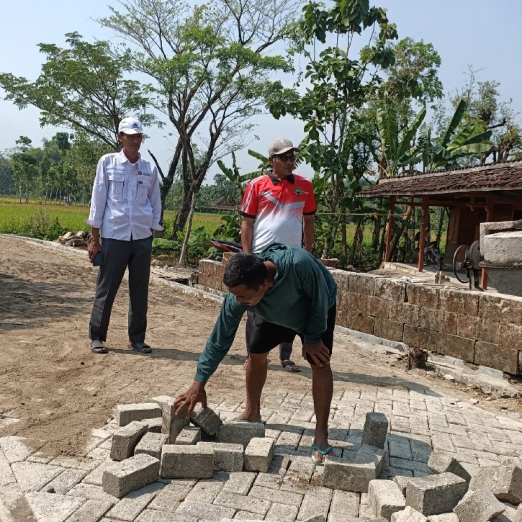 Infrastruktur Jalan di Wilayah Randublatung Belum Sepenuhnya Diperbaiki, Ini Kata Anggota DPRD Blora