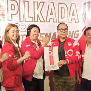 Iswar Aminuddin Kembalikan Berkas Pendaftaran Calon Wali Kota Semarang ke PSI