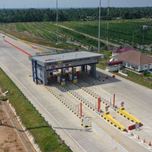 Percepat Waktu Tempuh, Jokowi Resmikan Jalan Tol Indrapura-Lima Puluh dan Tebing Tinggi-Indrapura