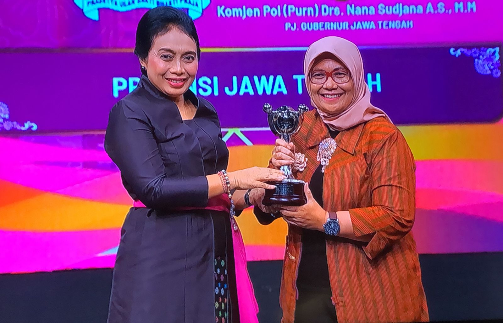 Jateng raih Anugerah Parahita Ekapraya 5 kali berturut-turut. Foto: Humas Pemprov Jateng