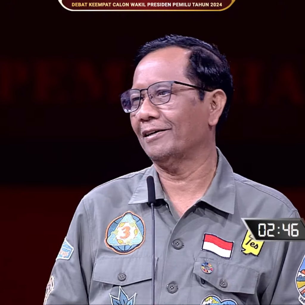 TUTURPEDIA - Soal Masalah Perampasan Hak Masyarakat Adat dalam Debat Cawapres 2024, Mahfud MD: Aparatnya Bermasalah