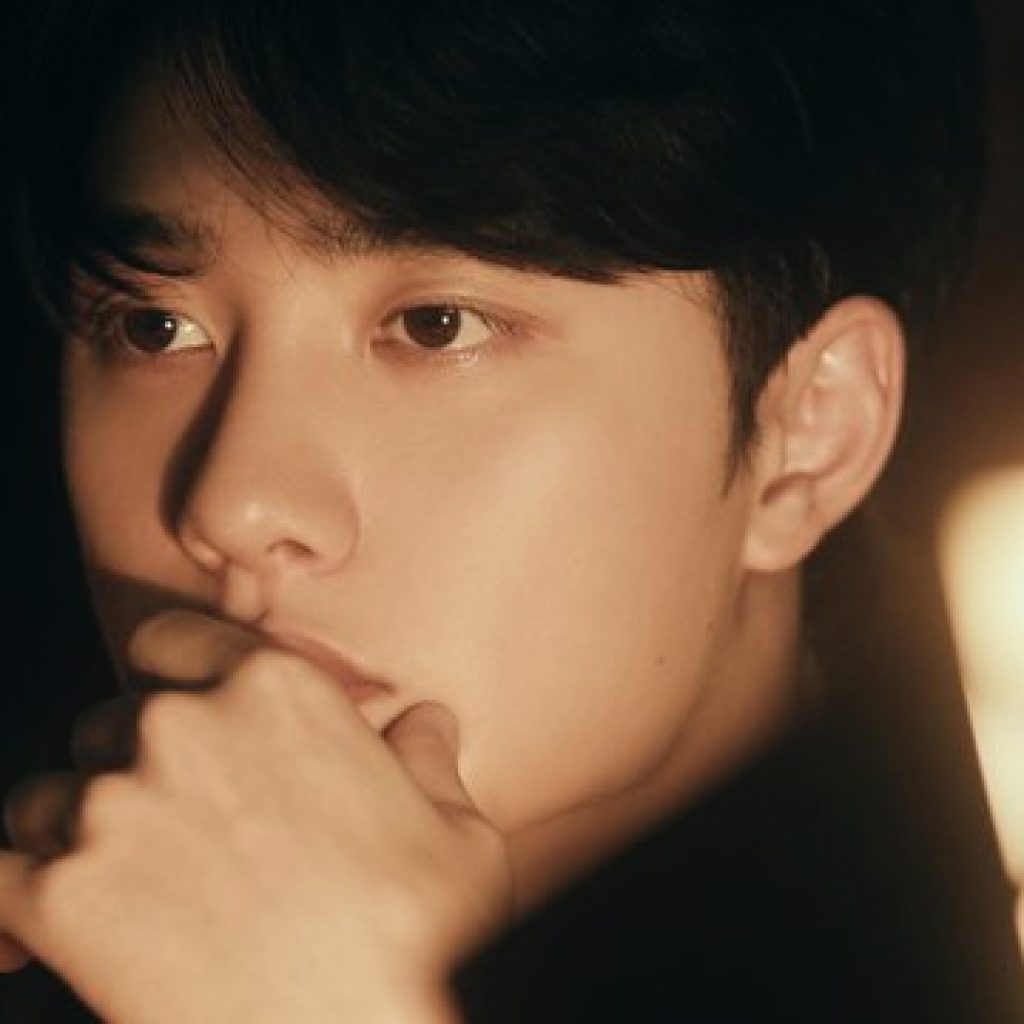Jelang Mini Album Kedua, D.O. EXO Rilis Foto Teaser Baru