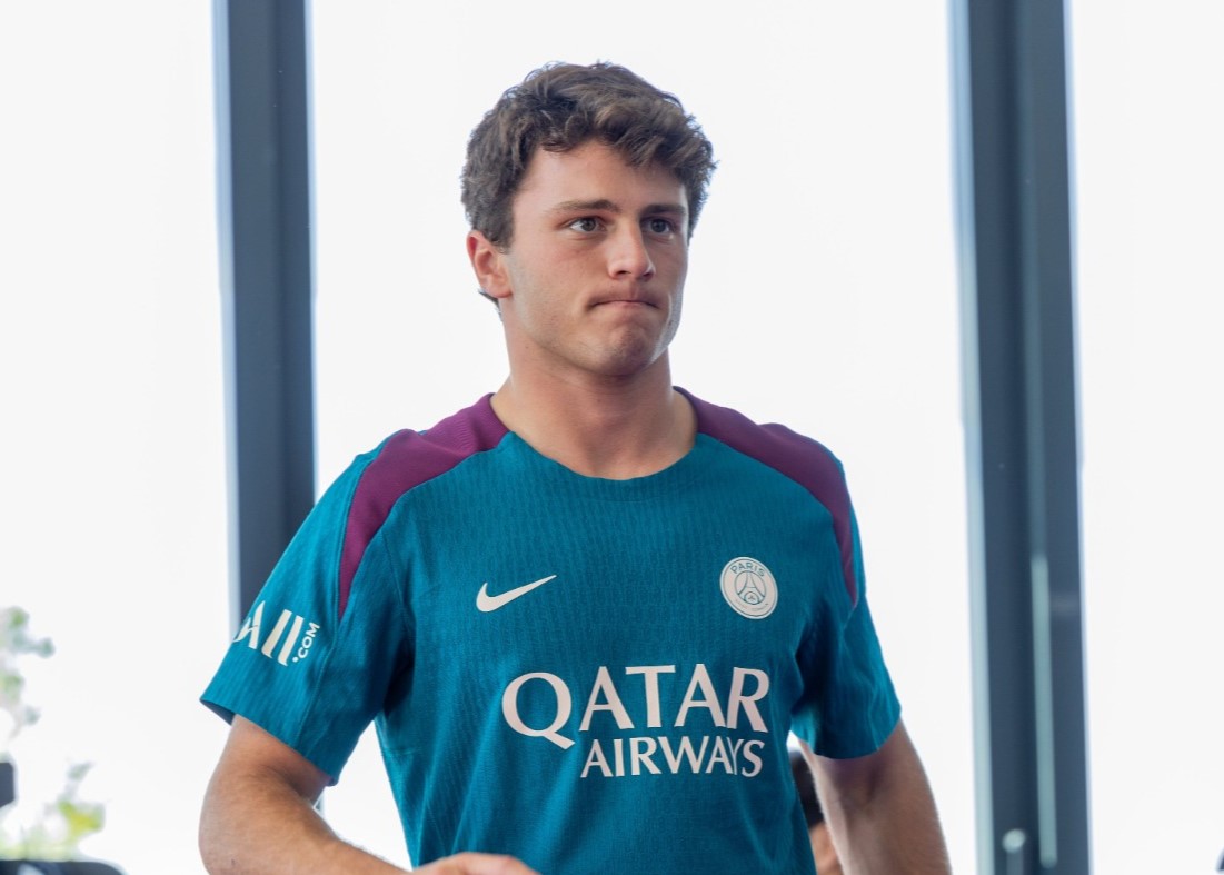 Pindah dari Benfica, Joao Neves gabung PSG. Foto: x.com/PSG_English