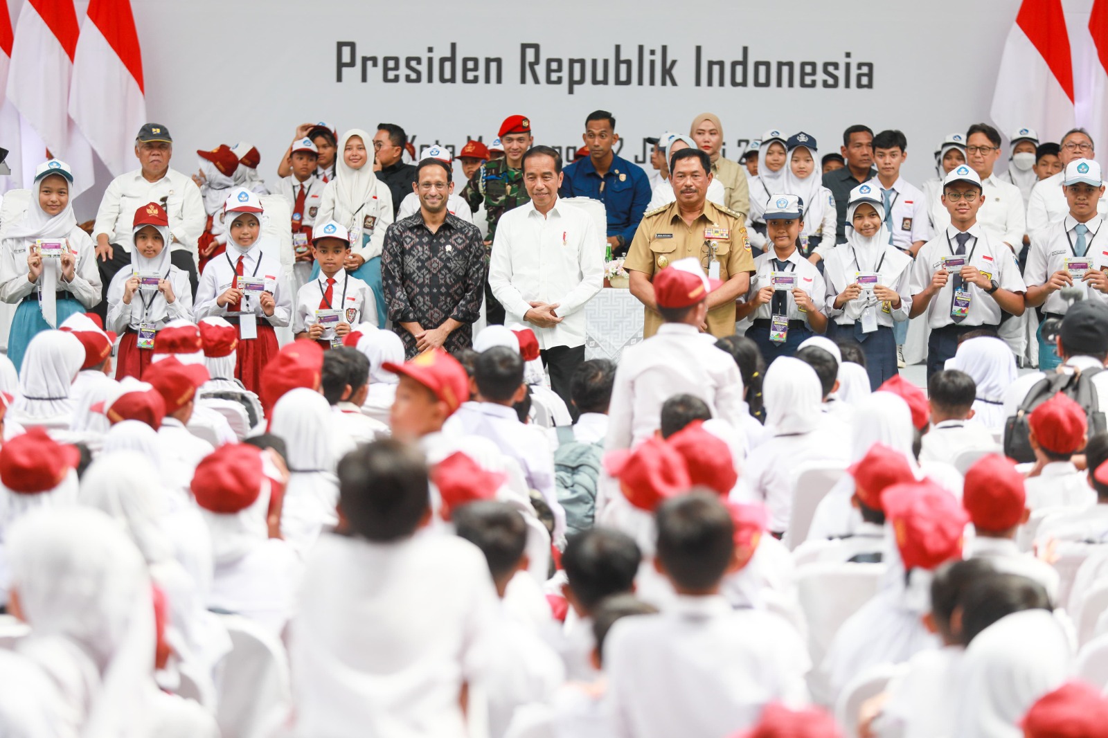 Berkat Program Indonesia Pintar (PIP), siswi di Magelang optimis dapat raih kampus impian. Foto: Humas Pemprov Jateng