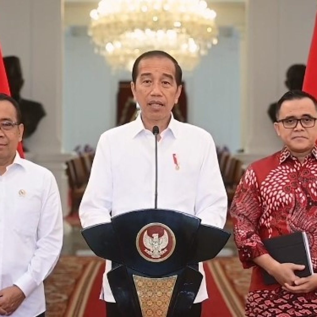Jokowi mengumumkan rekrutmen CPNS 2024. Foto: Tangkapan Layar YouTube Sekretariat Presiden