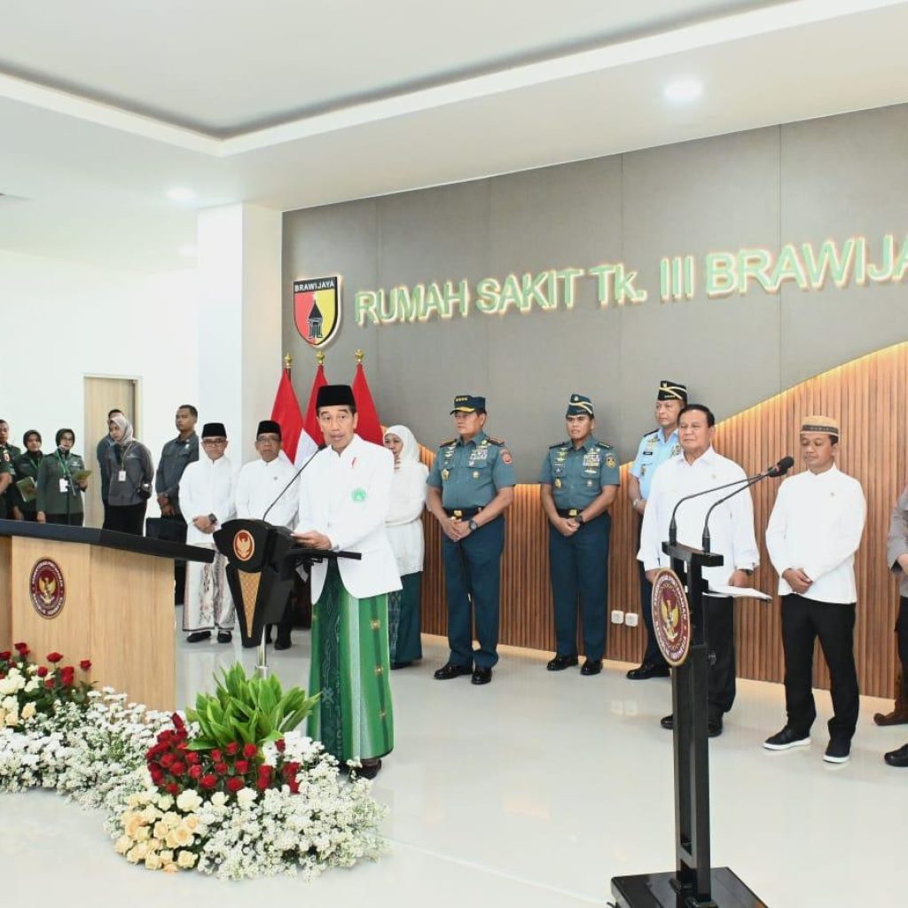 Jokowi resmikan 2 RS TNI di Surabaya. Foto: Kementerian Sekretariat Negara RI
