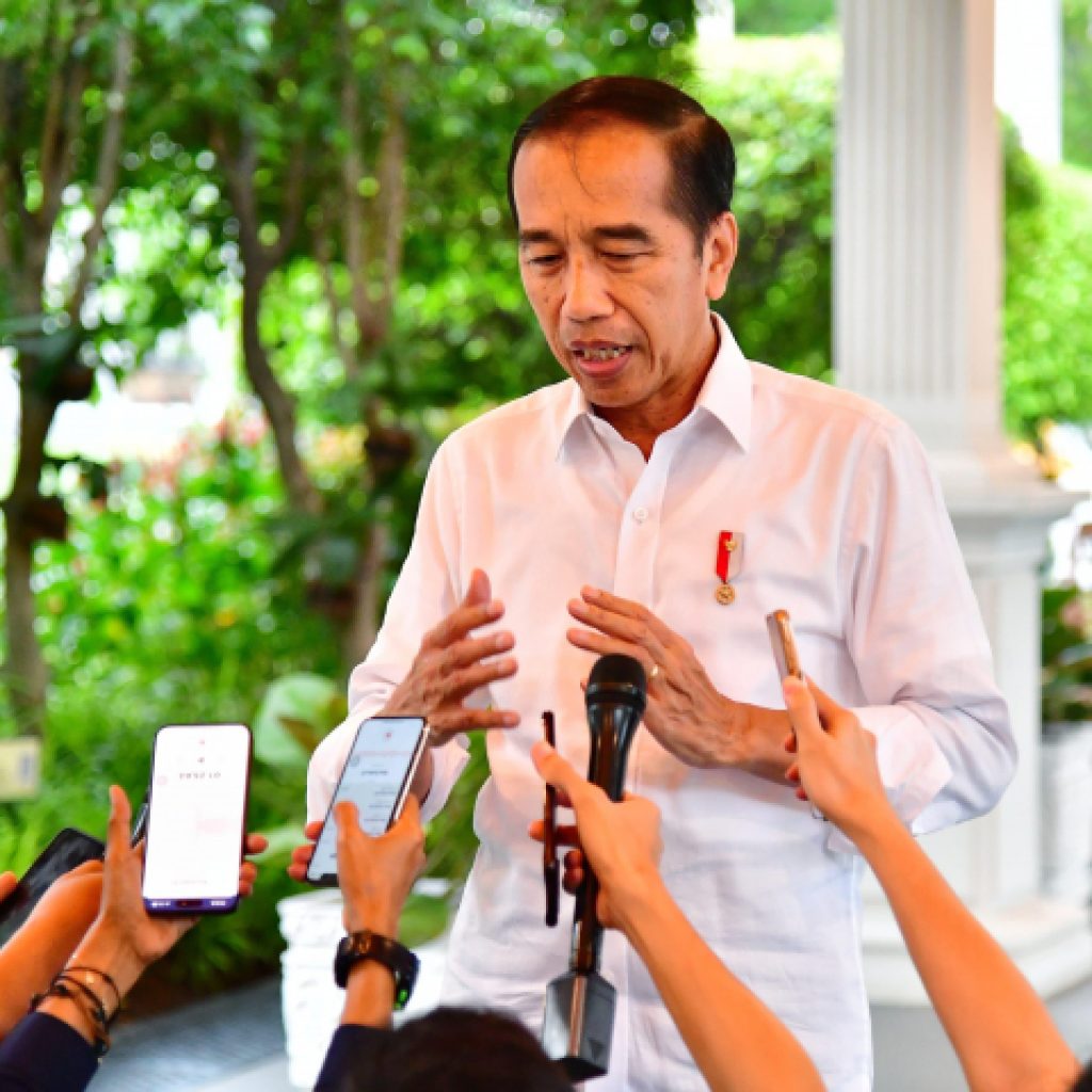 Presiden Jokowi tanggapi perpecahan yang ada di tubuh Kadin Indonesia. Foto: BPMI Setpres/Vico