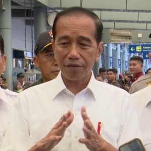 Jokowi Minta Menhub Atasi Kemacetan Panjang di Pelabuhan Merak Banten