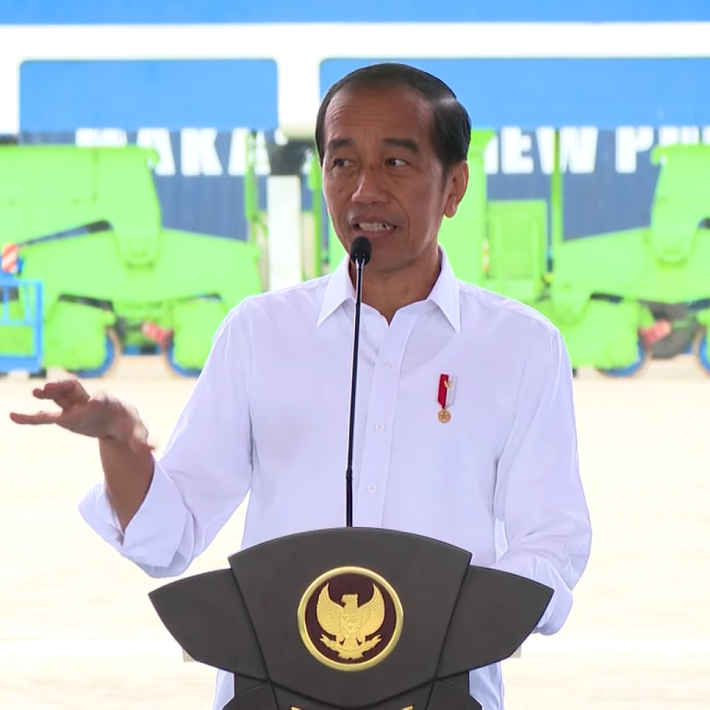 Presiden Jokowi meresmikan Makassar New Port. Foto: Tangkapan Layar YouTube Sekretariat Presiden