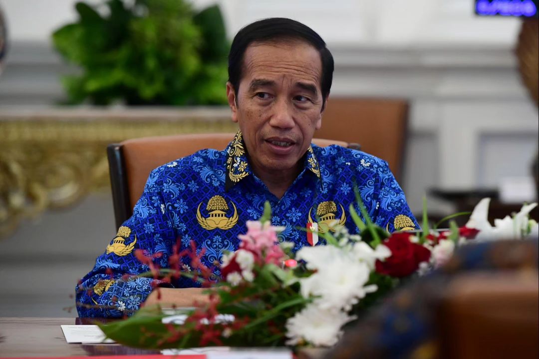 Jokowi mengumumkan bahwa Indonesia menjadi anggota tetap di FATF ke-40. Foto: Instagram.com/jokowi