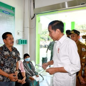 Ingin Hasilkan Banyak Dokter Spesialis, Jokowi: Problem Terbesar Kita Adalah Dokter yang Kurang