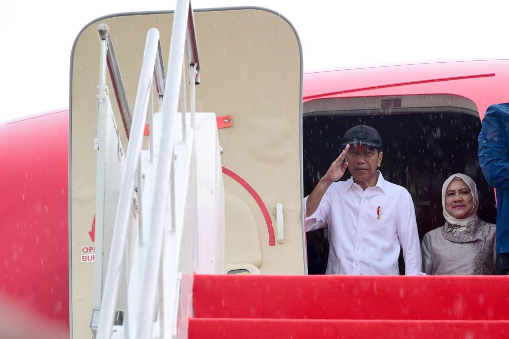 Presiden Jokowi tetap kunjungi daerah meski berkantor di IKN. Foto: BPMI Setpres/Muchlis Jr