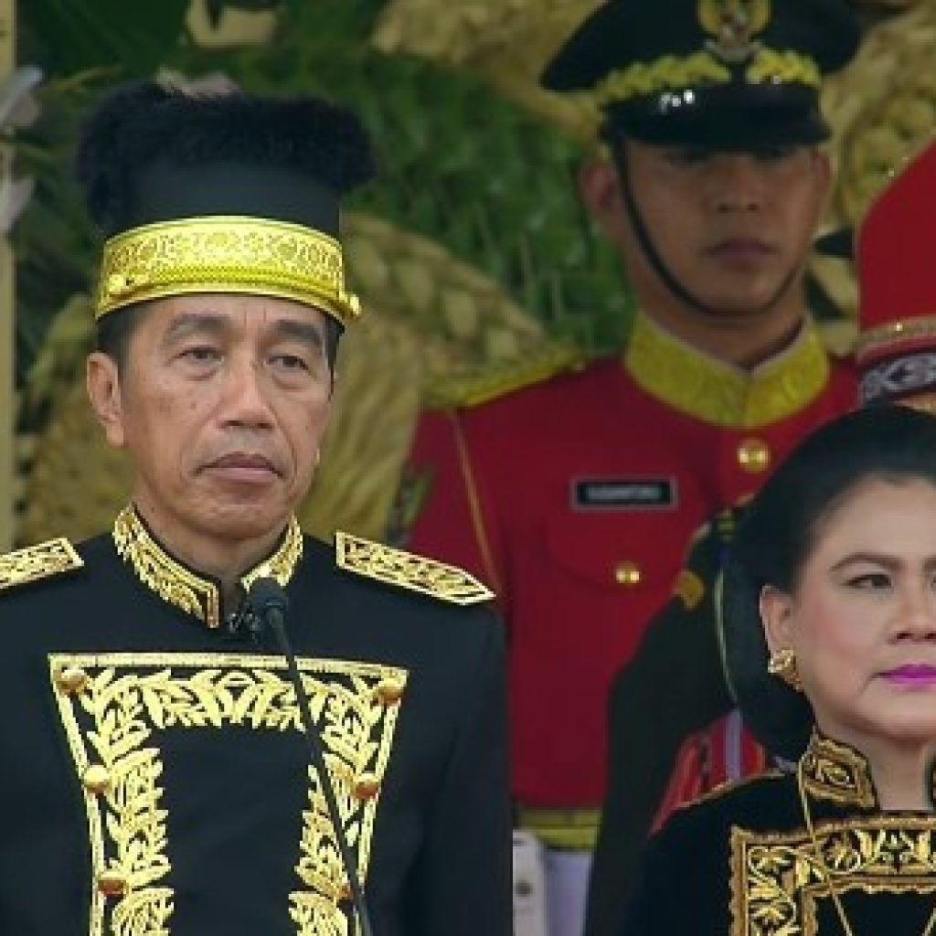Presiden Jokowi pimpin upacara perdana di IKN, Sabtu, 17 Agustus 2024. Foto: Tangkapan Layar YouTube Sekretariat Presiden