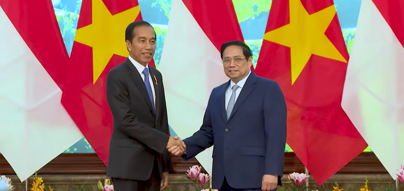 Presiden Jokowi membahas soal kerja sama bilateral dengan PM Vietnam. Foto: Tangkapan Layar YouTube Sekretariat Presiden