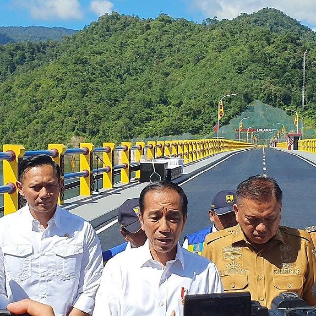 Banyak Kegiatan yang Dilakukan dalam Sehari, Begini Cerita AHY saat Kunjungan Kerja Mendampingi Jokowi