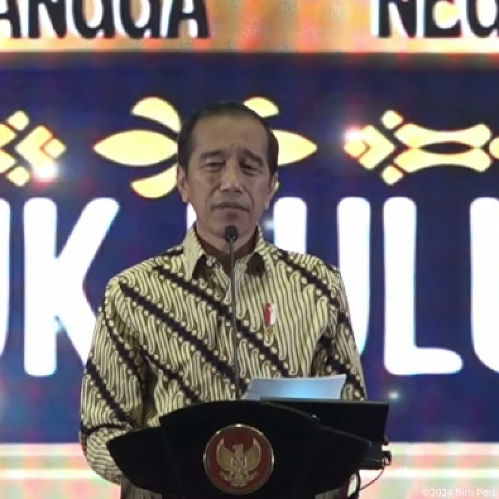 TUTURPEDIA - Jokowi Kaget Rasio Penduduk Berpendidikan Tinggi di RI Rendah