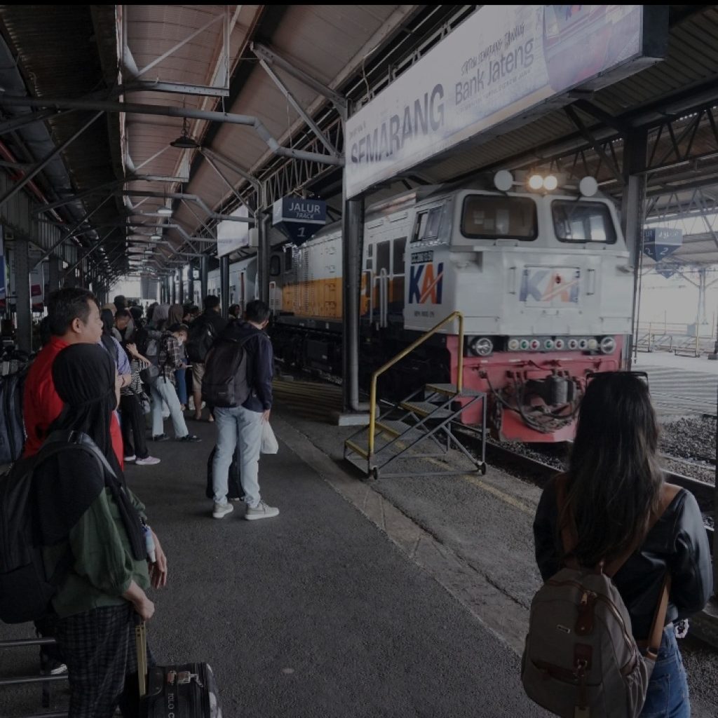 Ilustrasi keramaian di Stasiun Daop 4 Semarang. Foto: Dok. Humas KAI Daop 4 Semarang