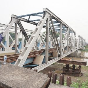 Tingkatkan Keselamatan Perjalanan KA, Jembatan di Jalan Madukoro Diperbaiki