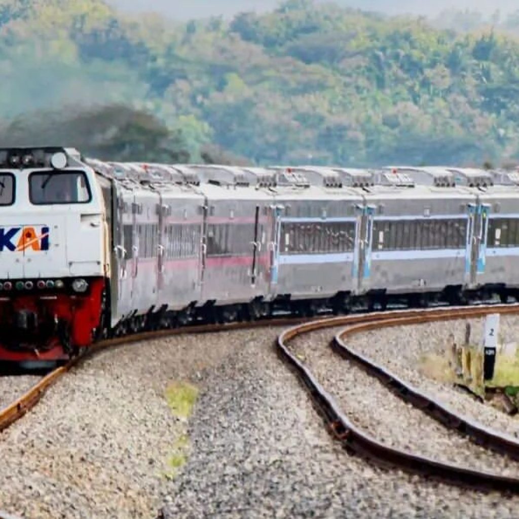 KA Logawa akan menggunakan ekonomi stainless steel new generation. Foto: instagram.com/kai121_