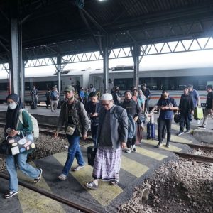 KAI Daop 4 Semarang Catat di Bulan November 2024 Jumlah Penumpang Terbanyak Ada di Stasiun Semarang Poncol