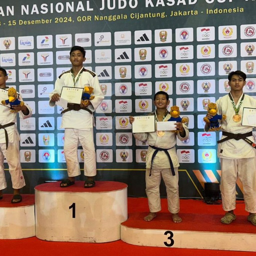 Atlet Judo Kota Semarang raih dua medali perunggu Kejurnas Judo KASAD CUP 2024. Foto: Dok. KONI Semarang